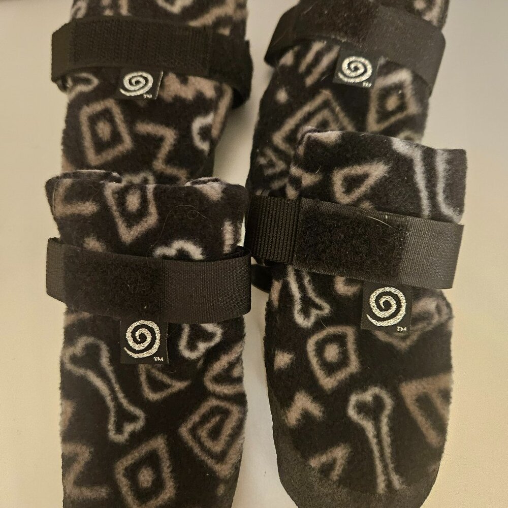 ultra paws cozy paws traction dog boots size small